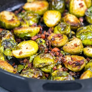 Roasted brussels sprouts with pancetta photo