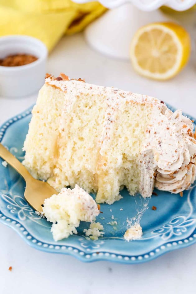 Lemon Coconut Cake Recipe - Food Fanatic