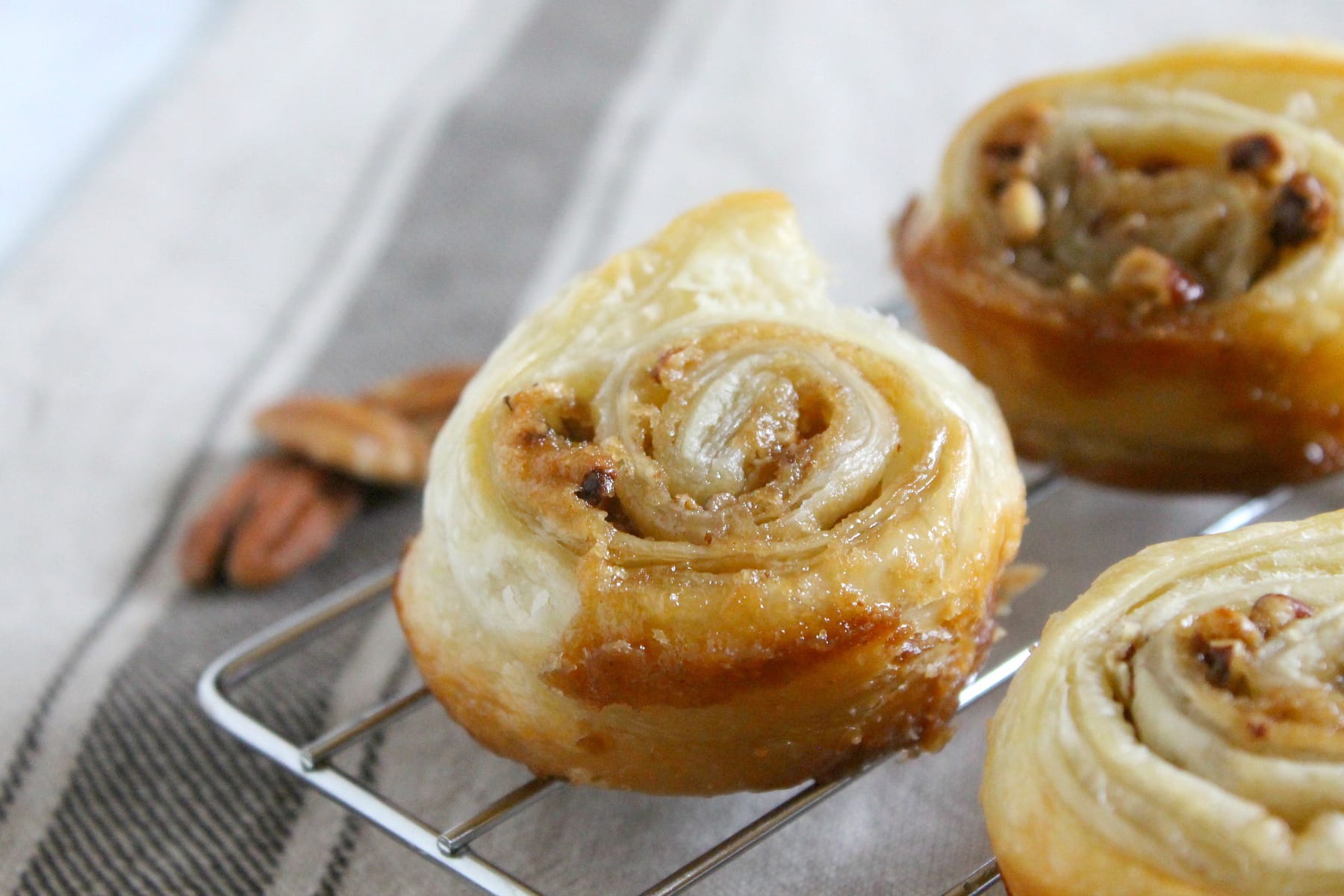 Pecan Pie Cinnamon Rolls Recipe - Food Fanatic