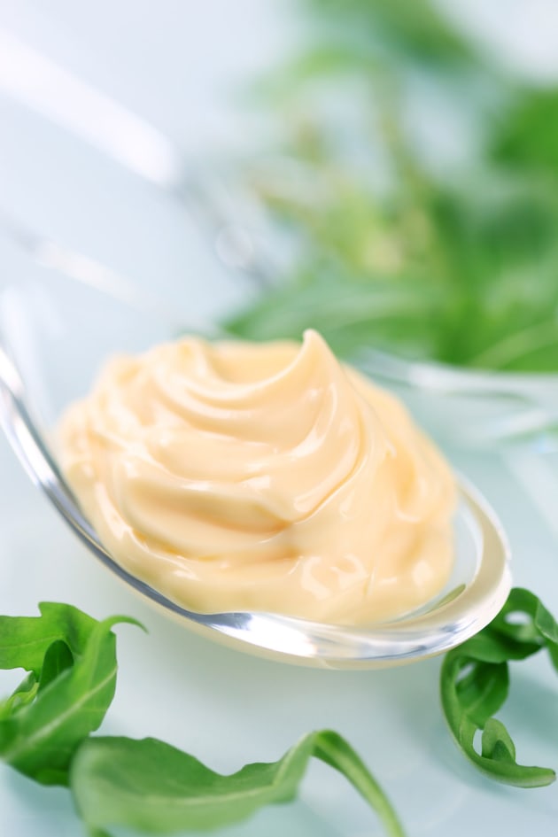 How to Make Mayonnaise - Food Fanatic