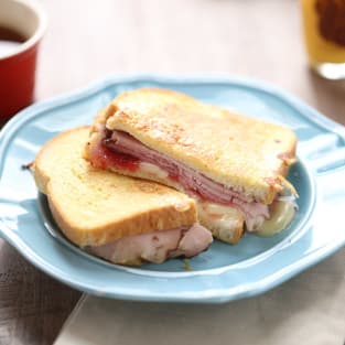 Ham and brie french toast photo