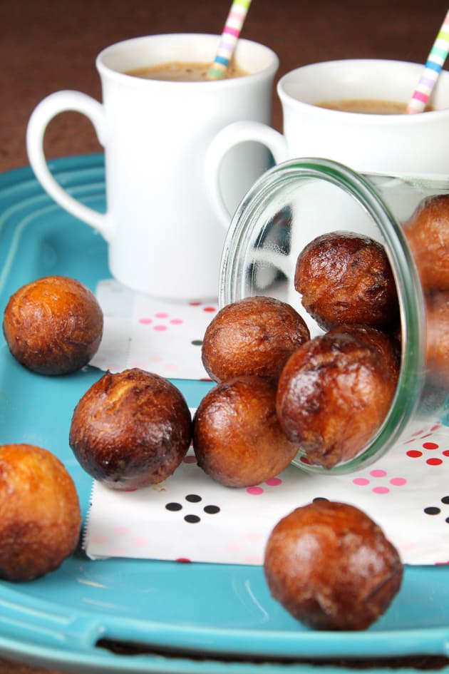 Chai Latte Glazed Donut Holes Pic