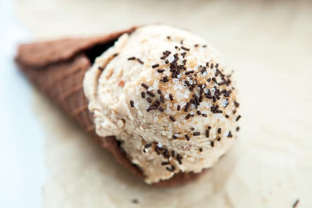 Homemade Peanut Butter Ice Cream
