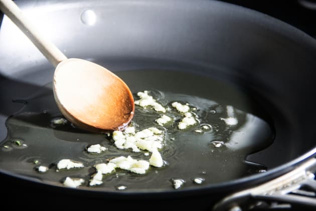 Sauteed Garlic Photo