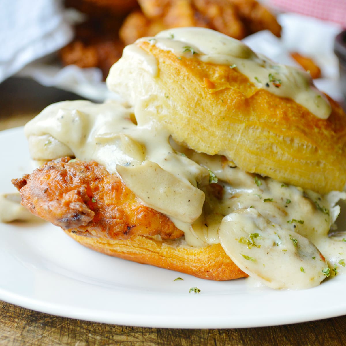 Gravy Smothered Chicken Biscuits Kit Pack From Pies 'n' Thighs lupon