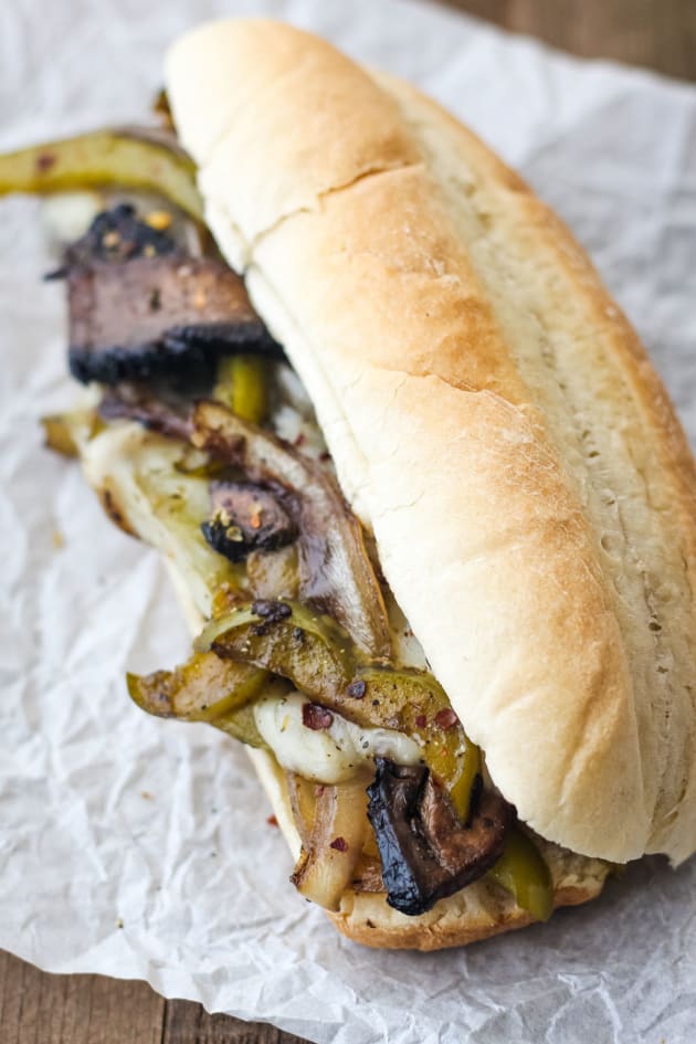 Portobello Mushroom Sandwich Recipe - Food Fanatic