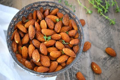Fried Almonds with Thyme
