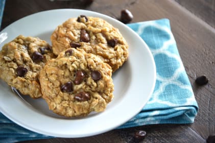 Gluten Free Oatmeal Raisinet Cookies