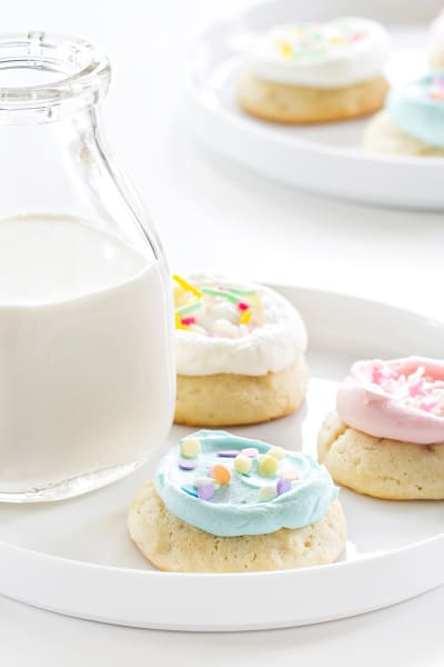 Soft Frosted Sugar Cookies Recipe - Food Fanatic