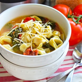 Instant pot tortellini soup with spinach photo