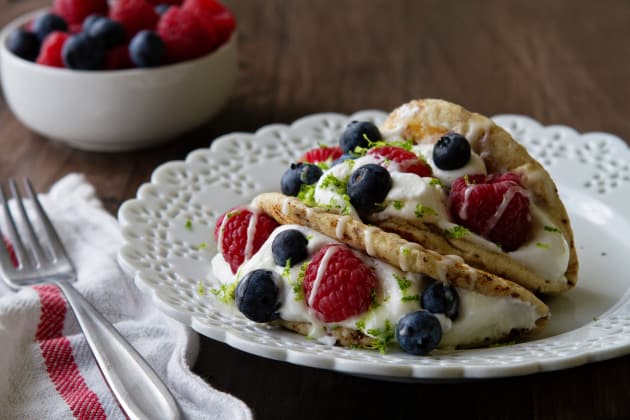 Cinnamon Roll Tacos Photo