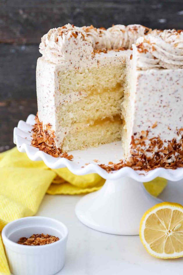 Lemon coconut cake