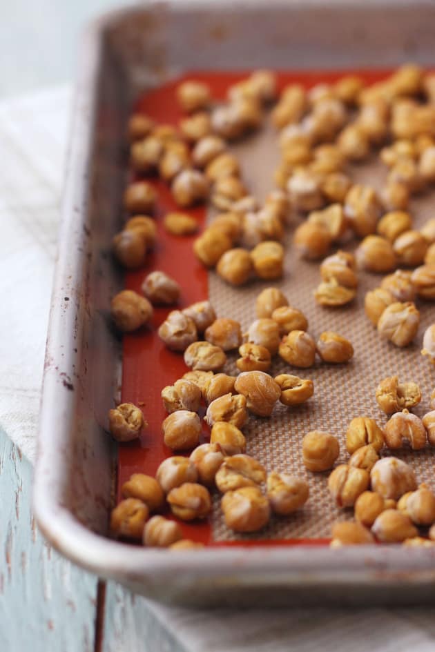 Toaster Oven Roasted Chickpeas Image - Food Fanatic