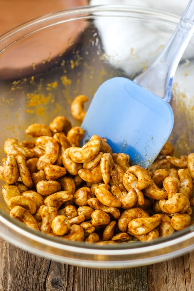 Curry Spiced Cashews Image