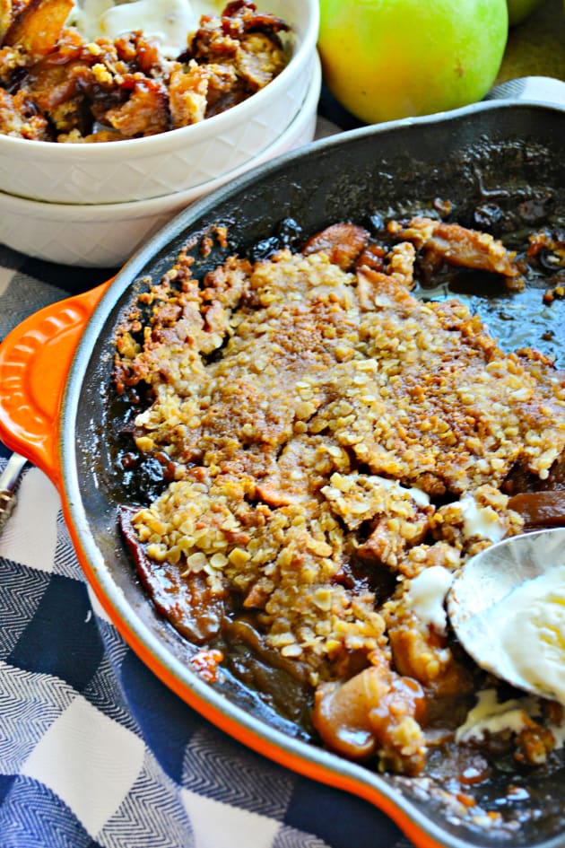 Skillet Apple Crisp Pic