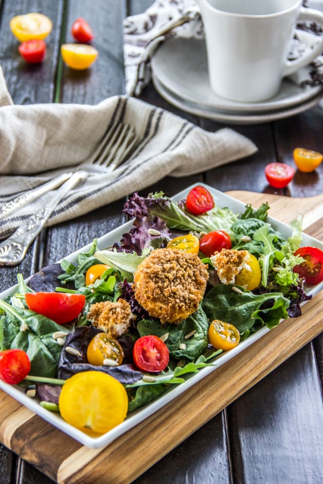 Tomato Goat Cheese Salad Picture