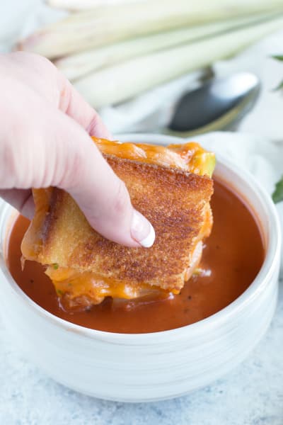File 1 Avocado Kimchi Grilled Cheese with Thai Spiced Tomato Soup