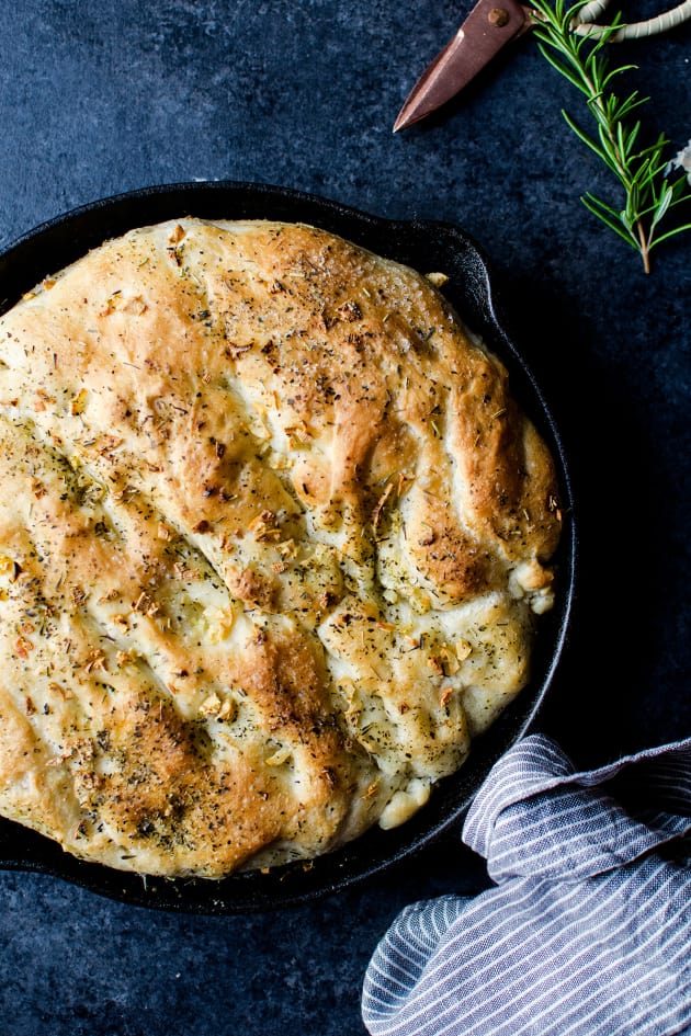 Herb Skillet Bread Food Fanatic