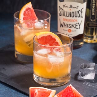 Grapefruit whiskey sour photo