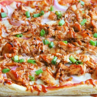 Puff pastry bbq chicken pizza photo