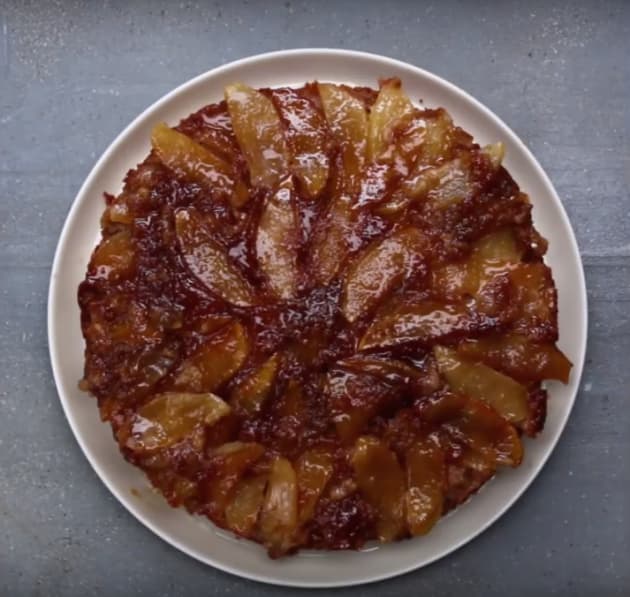 Apple Upside Down Cake
