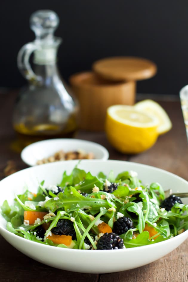 Arugula Blackberry Salad - Food Fanatic