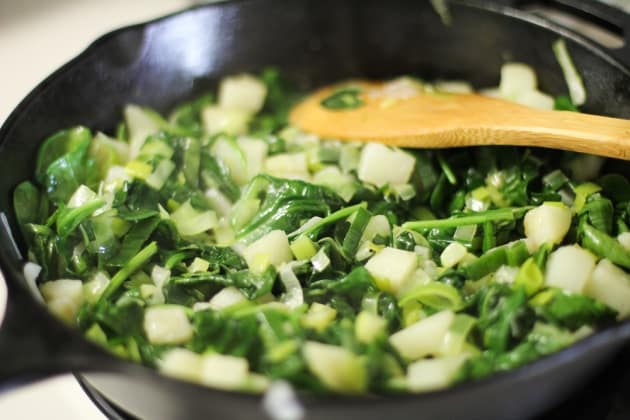 Spinach Leek Cooking