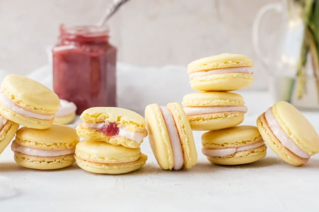 Rhubarb Lemon Macarons Photo