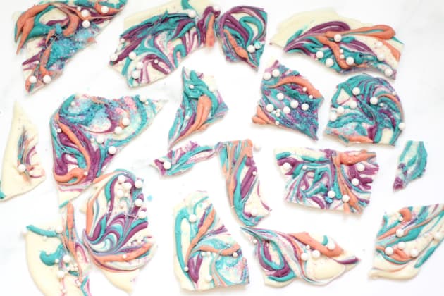 File 2 Unicorn Bark