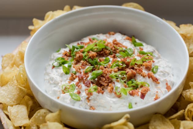 Crock Pot Crack Dip (addicting bacon cheddar ranch!) - Kitchen Gidget