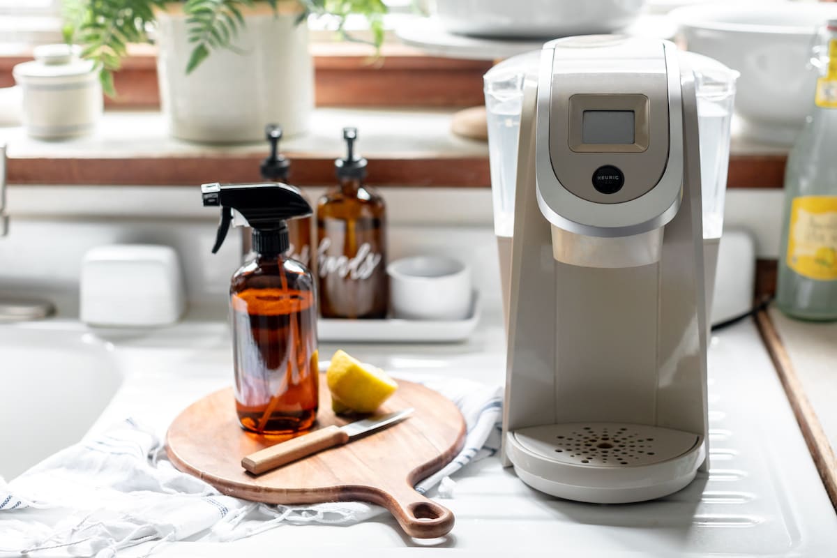 How to Clean a Keurig Coffee Maker With Vinegar - Food Fanatic