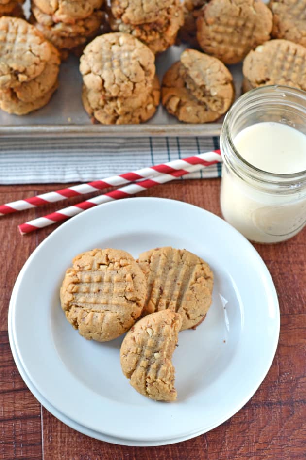 Healthy Peanut Butter Cookies - Food Fanatic