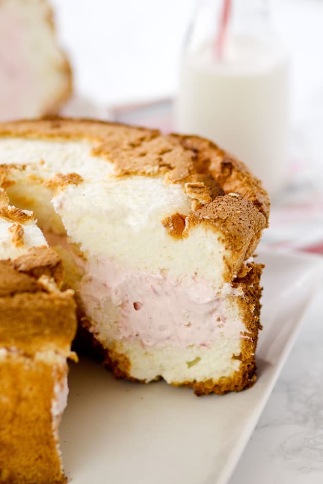 Strawberry Cream Angel Cake Pic
