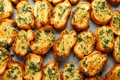 Garlic Bread in Air Fryer: Super Easy How-To Guide