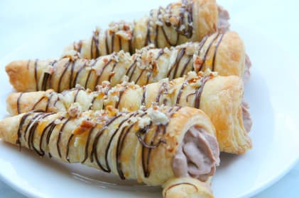 Turtle Cream Horns Recipe