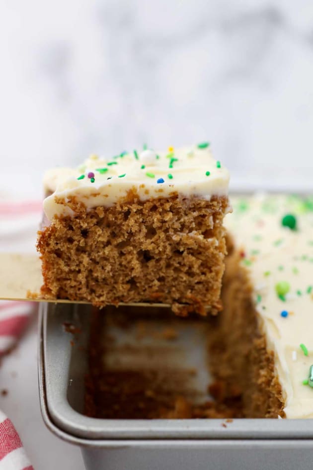 Gingerbread Cake Image
