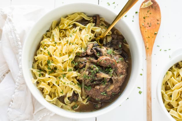 Slow Cooker Salisbury Steak {Easy Meal!} - Spend with Pennies