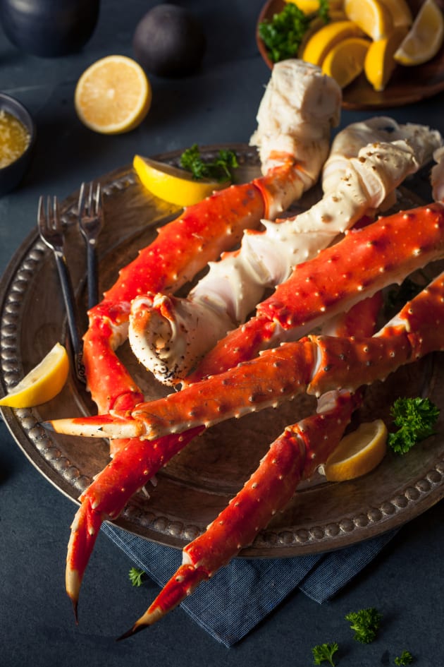 How Long to Boil Crab Legs - Food Fanatic