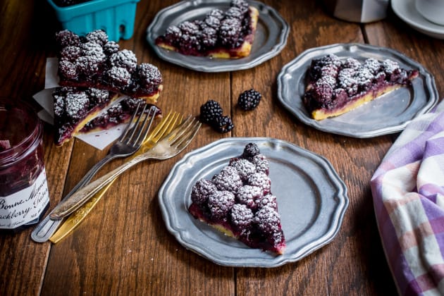 bourbon-blackberry-jam-bars-recipe-food-fanatic