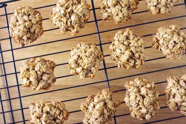 Gluten Free Oatmeal Cookies Recipe - Food Fanatic