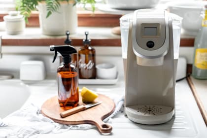 How to Clean a Keurig Coffee Maker With Vinegar