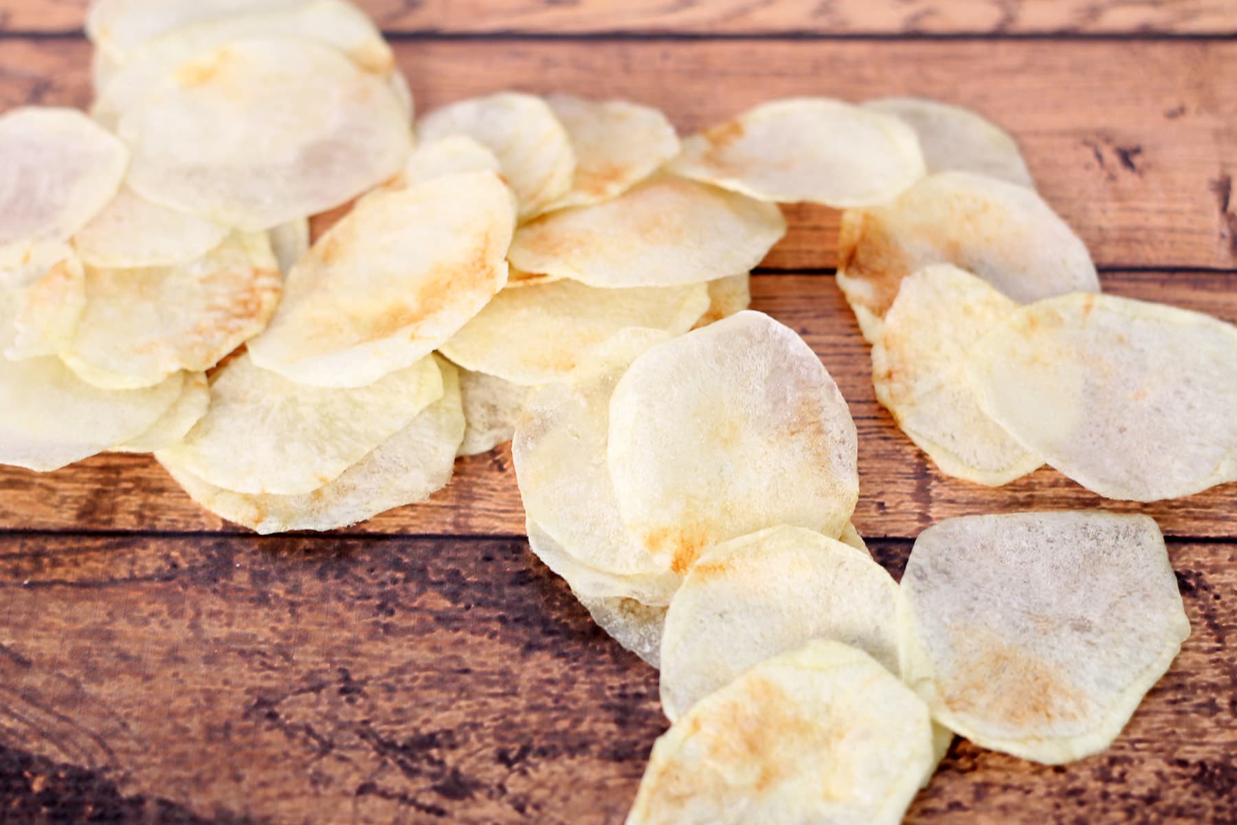 Homemade Lay's Potato Chips Recipe - Food Fanatic