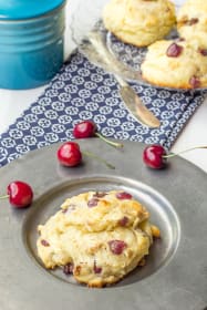 11 Scone Recipes That Will Brighten Up Your Breakfast
