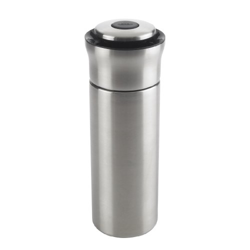 Stainless steel cocktail shaker